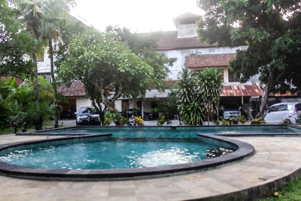 Budhi Beach Inn Kuta  Bagian luar foto