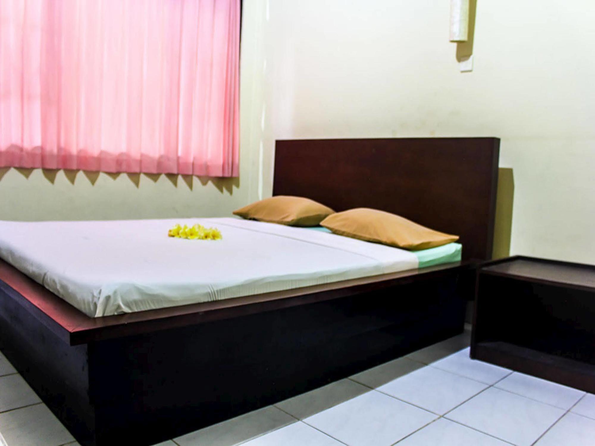 Budhi Beach Inn Kuta  Bagian luar foto